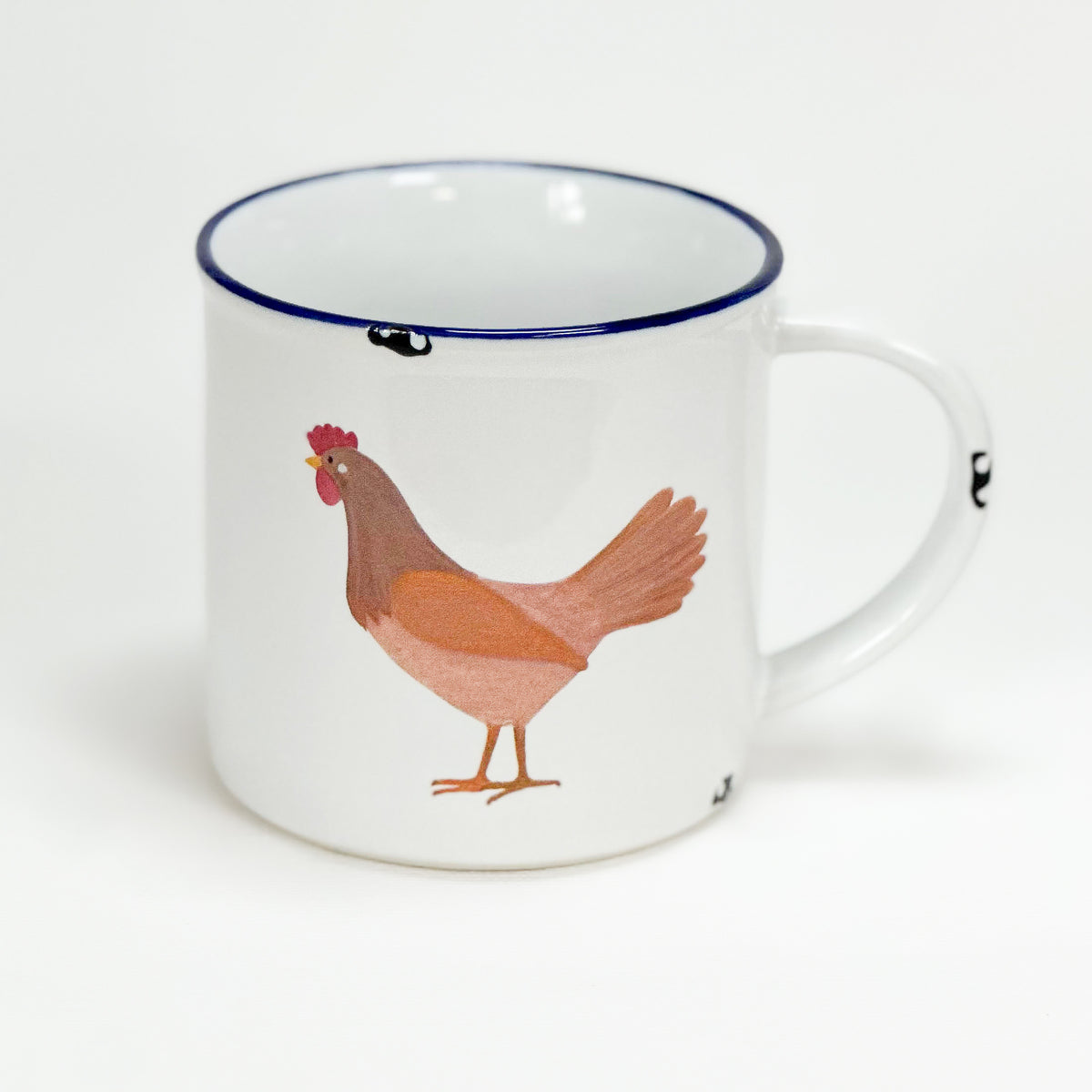 Keramiktasse Emaillelook mit blauem Rand  und einer Henne, Größe 1: 10x10cm - Bild 1