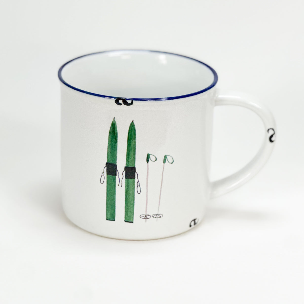 Keramiktasse mit grünen Schiern, Frühstückstee, Geschenk Schifahrer, Winterliebe, Tourengeher - Bild 1