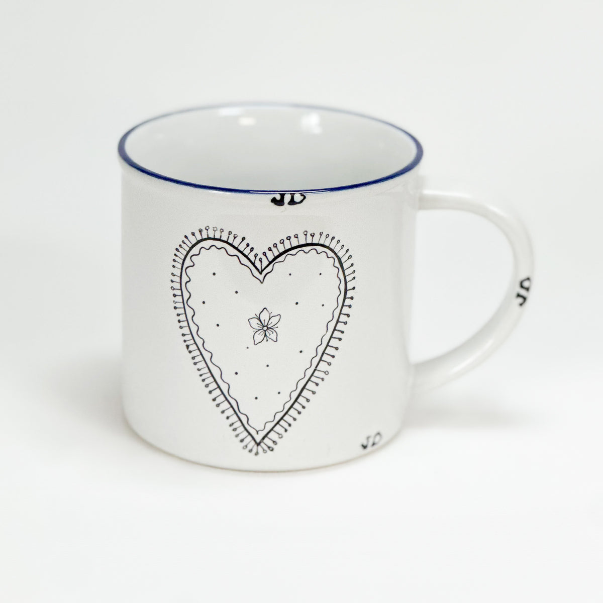 Keramiktasse im Emaille-Look mit blauem Rand mit einem Herz,  Größe 1: 10x10cm - Bild 1