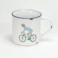 Keramiktasse im Emaille-Look mit blauem Rand und einem Fahrradfahrer, Größe 1: 10x10cm - Bild 1