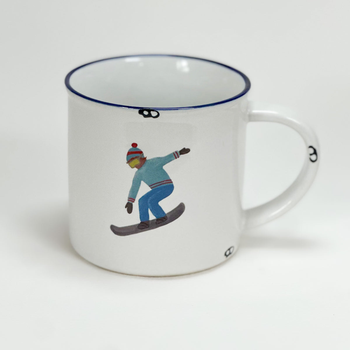 Keramiktasse Emaillelook mit blauem Rand, Snowboarder, Größe 1: 10x10cm - Bild 1