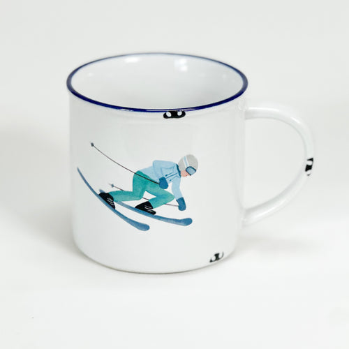 Vintage Keramiktasse im Emaille-look mit einem Skirennfahrer