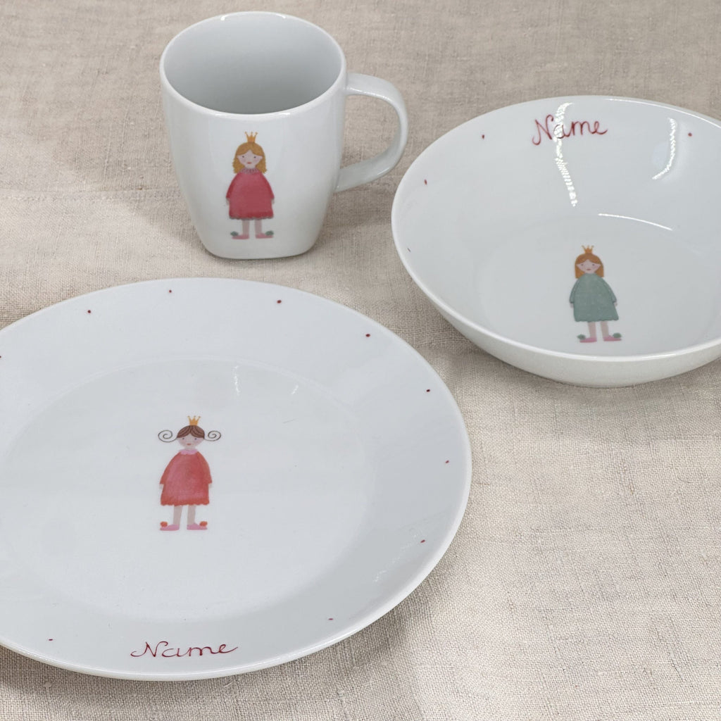 Produkt mit Kindergeskirr mit Prinzessinnen, Kindergeskirr mit Prinzessinnen, Produkt, Winterkollektion, Barbara's Porzellanwerkstatt
